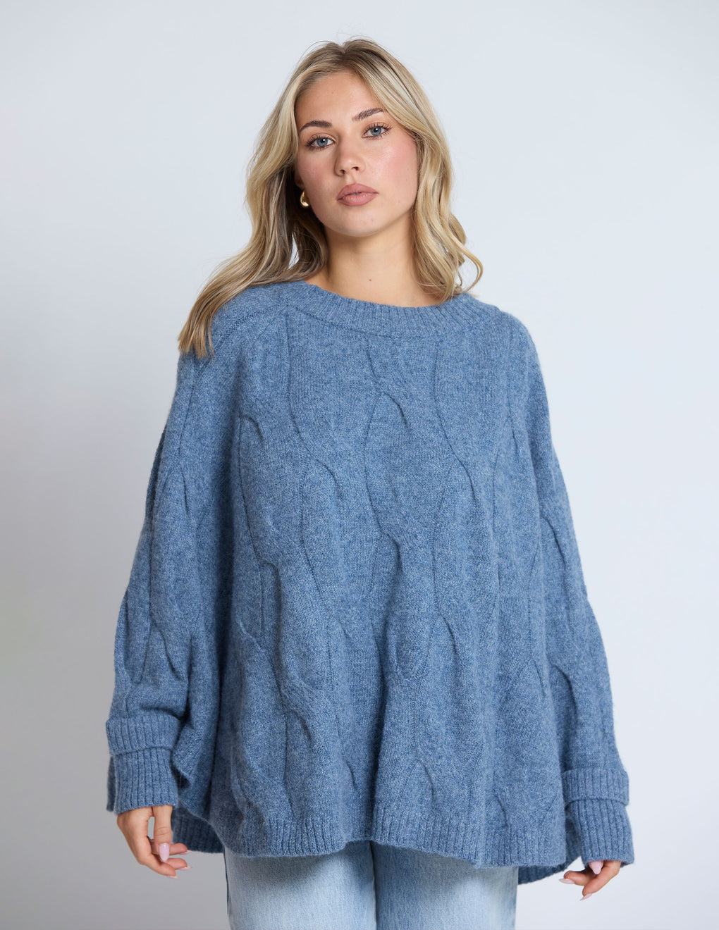 Stella & Gemma - Cable Poncho