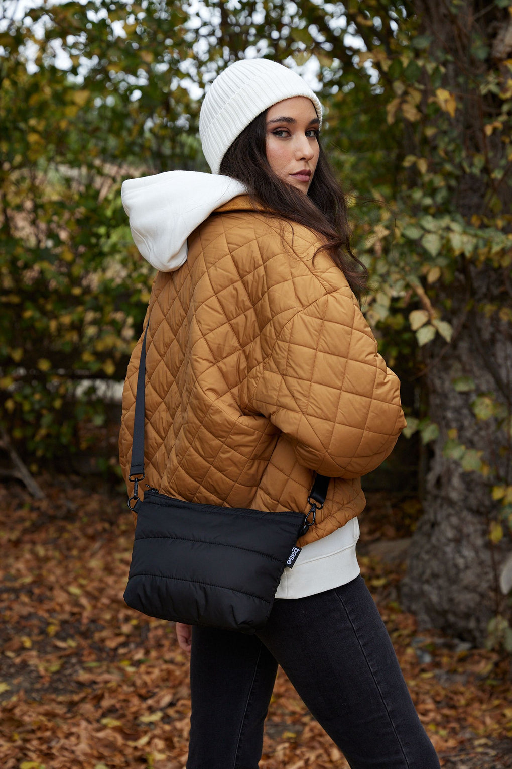 Base - Stash crossbody
