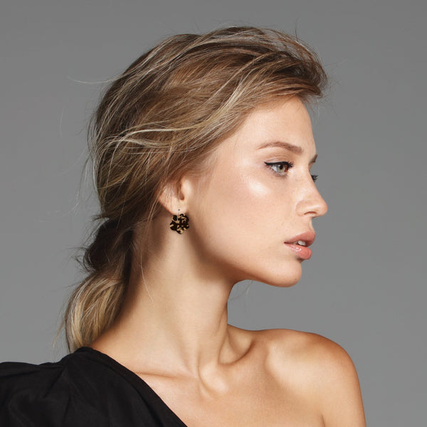 Moe Moe - Moda Layered Flower Hoop Earring