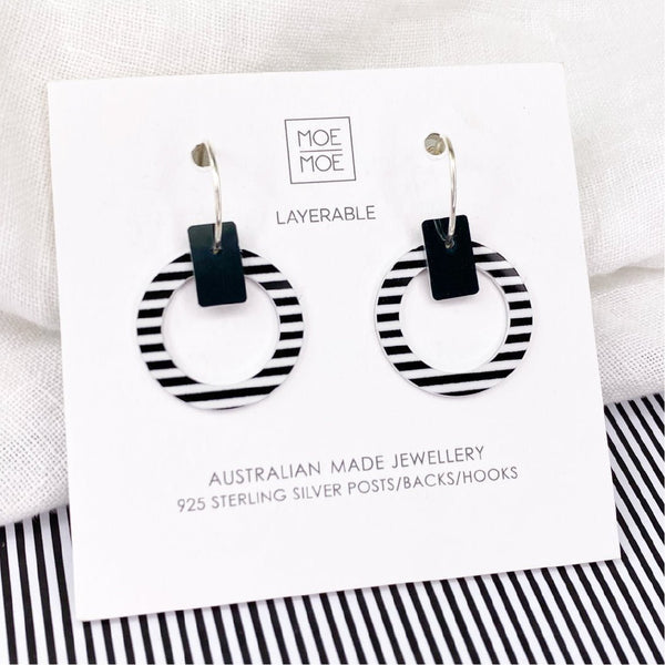 Moe Moe -     Ahoy Small Outline Circle Hoop Earring.